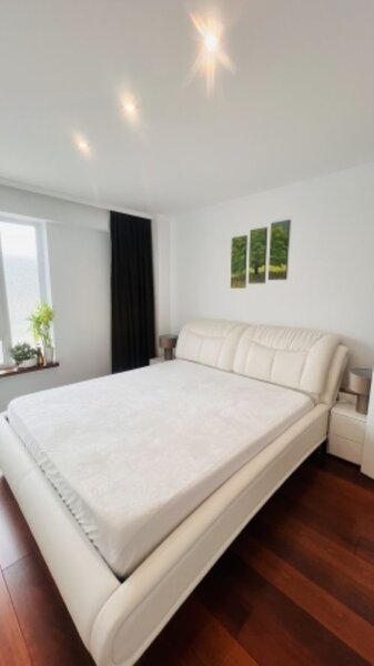 Timisoara, apartament lux, 2 camere decomandat, 52 mp, 158.000 euro.